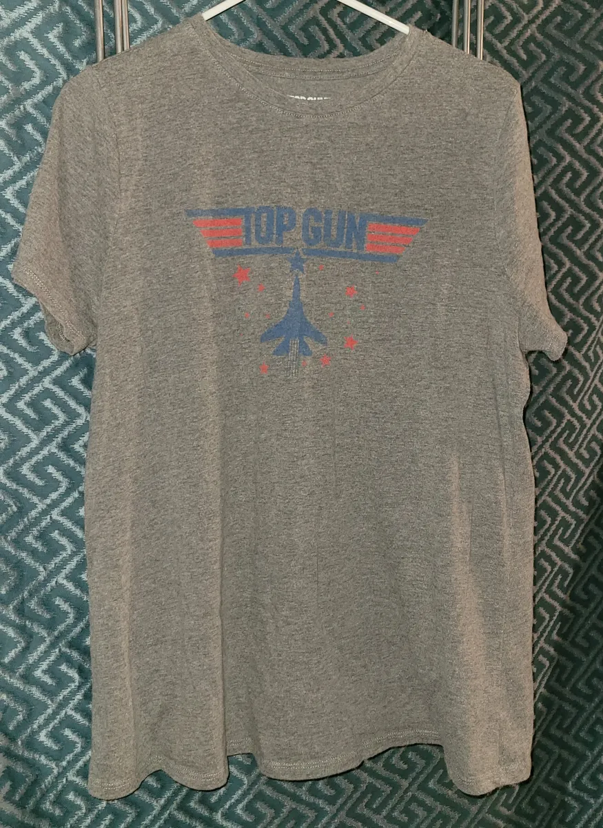 Women's Top Gun Shirt, Size 14/16