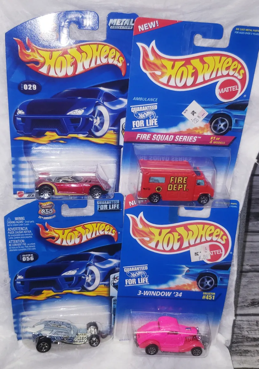 Lot 2 of New Hotwheels #00