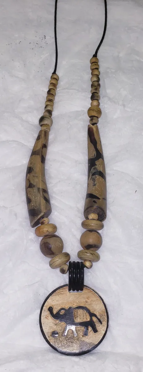 Vintage Wood Necklace